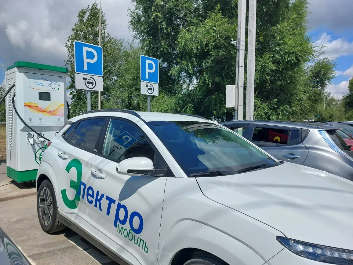 В Волгоградской области с начала года открыли 14 электрозаправок